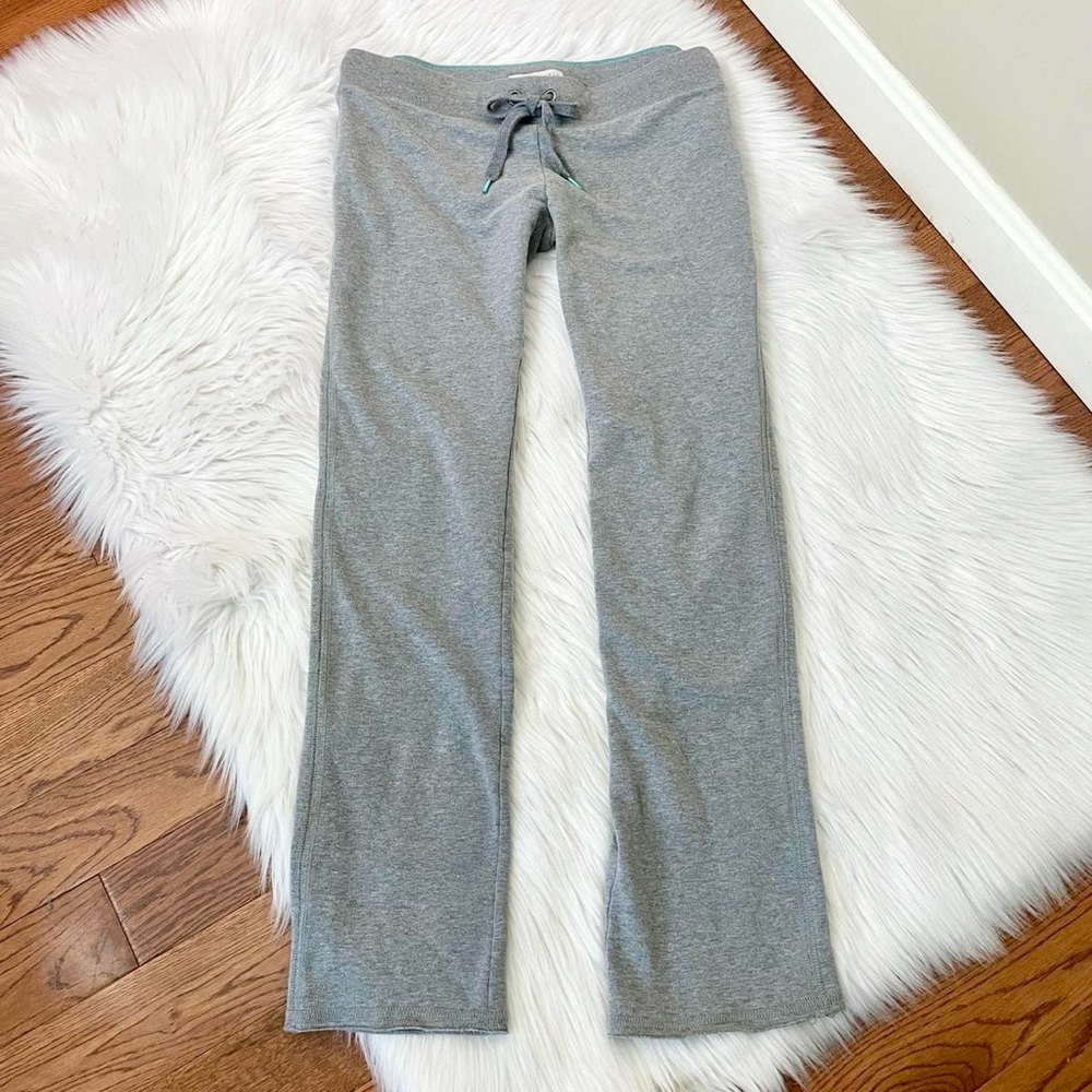 Vintage Y2K heather gray flare sweatpants by Aeropostale